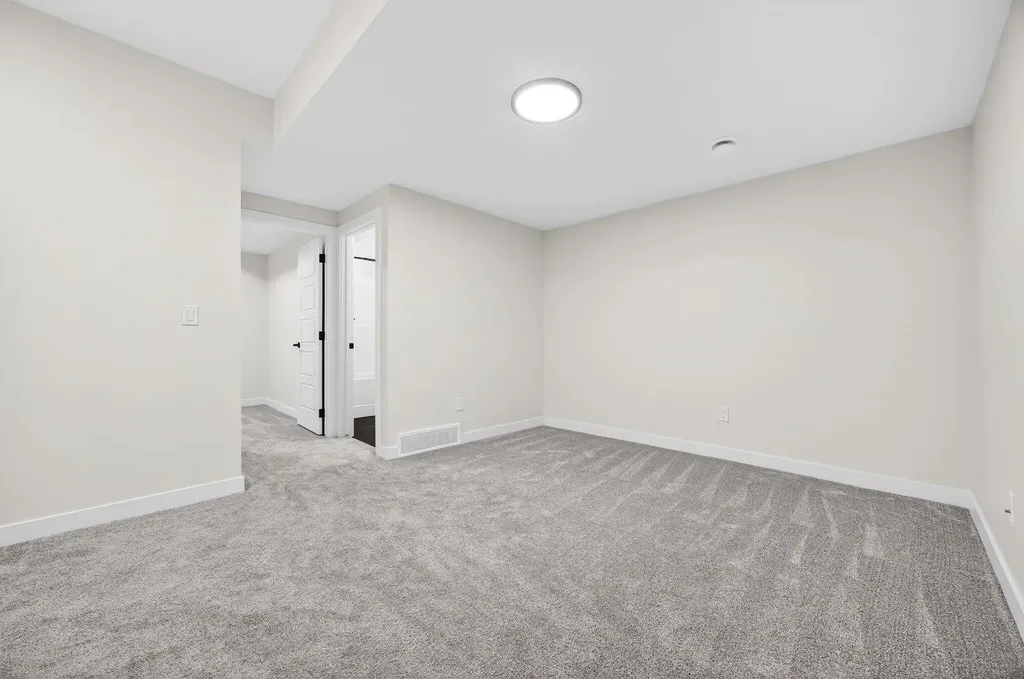 310 Alpine Boulevard Calgary AB T2Y 0Y4