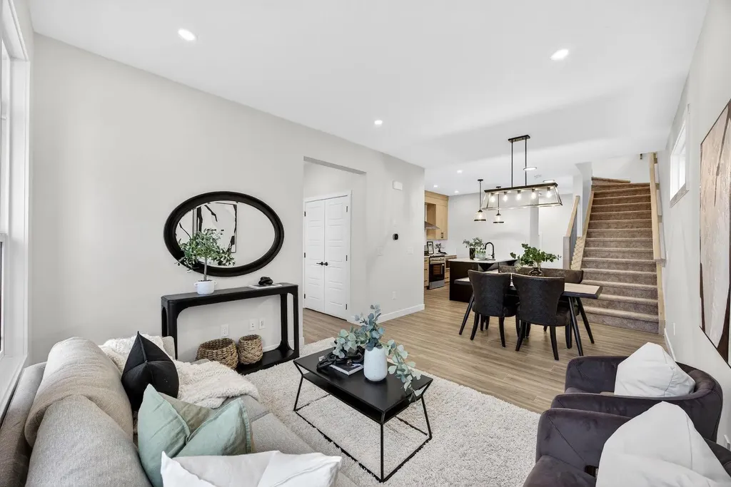 310 Alpine Boulevard Calgary AB T2Y 0Y4