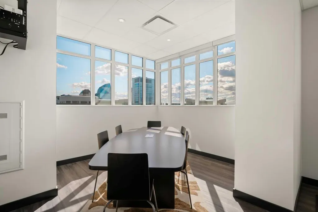 930 6 Avenue SW Calgary AB T2P 1J3