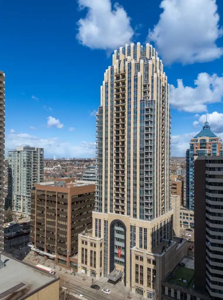 930 6 Avenue SW Calgary AB T2P 1J3