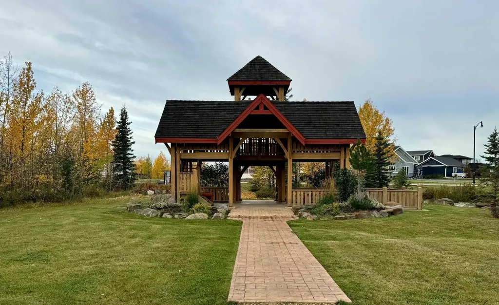 644 Bridge View Road Rural Ponoka County AB T4L 2N3