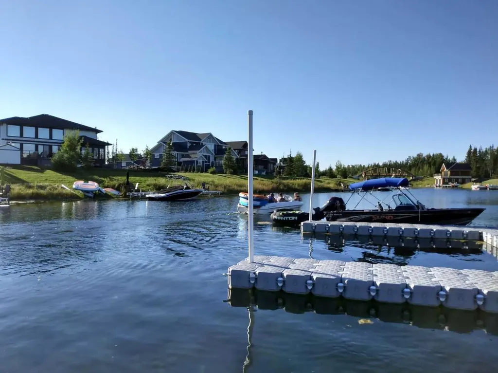 644 Bridge View Road Rural Ponoka County AB T4L 2N3