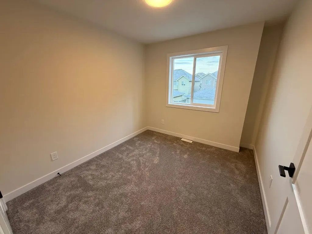 328C Boutin Avenue Hinton AB T7V0B4