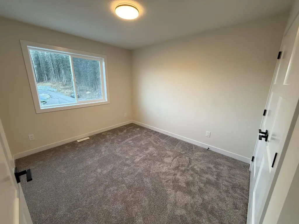 328C Boutin Avenue Hinton AB T7V0B4