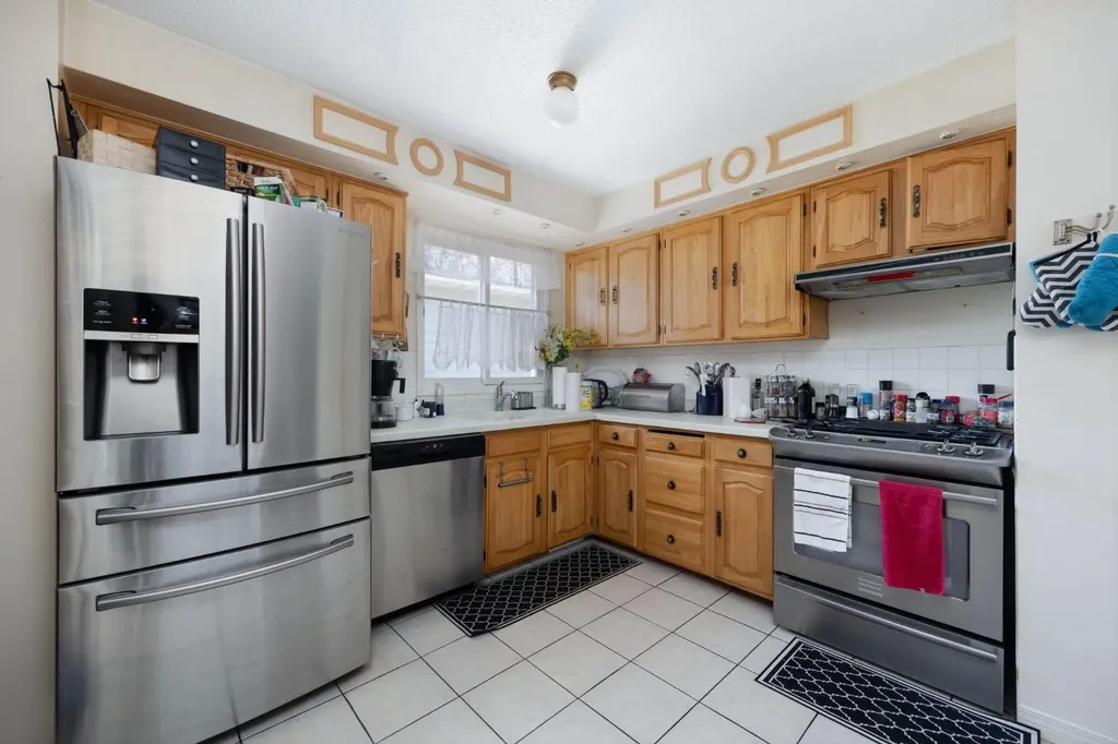 193 Eymundson Road Fort Mcmurray AB T9H4N1