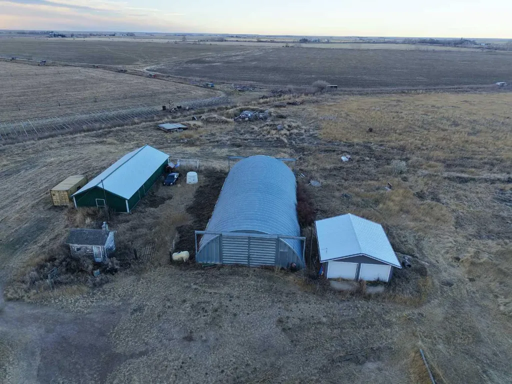 Range Road 160 NE 13 21 16 W4 Rosemary AB T0J 2W0