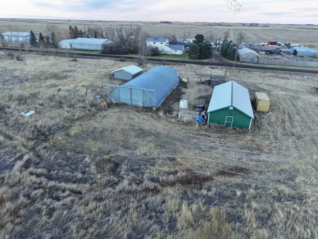 Range Road 160 NE 13 21 16 W4 Rosemary AB T0J 2W0