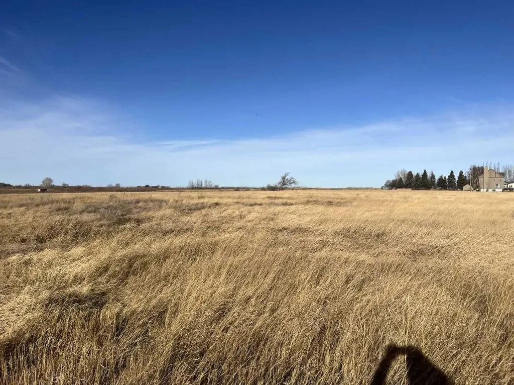 Range Road 160 NE 13 21 16 W4 Rosemary AB T0J 2W0