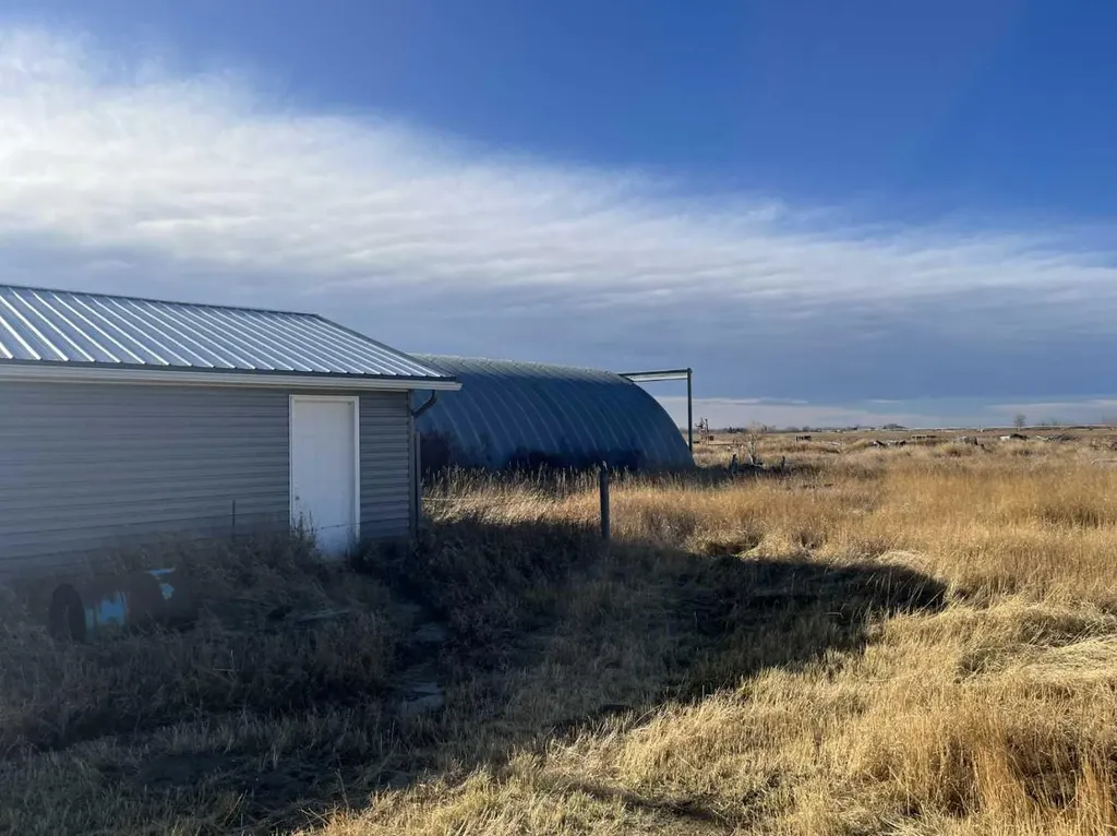 Range Road 160 NE 13 21 16 W4 Rosemary AB T0J 2W0