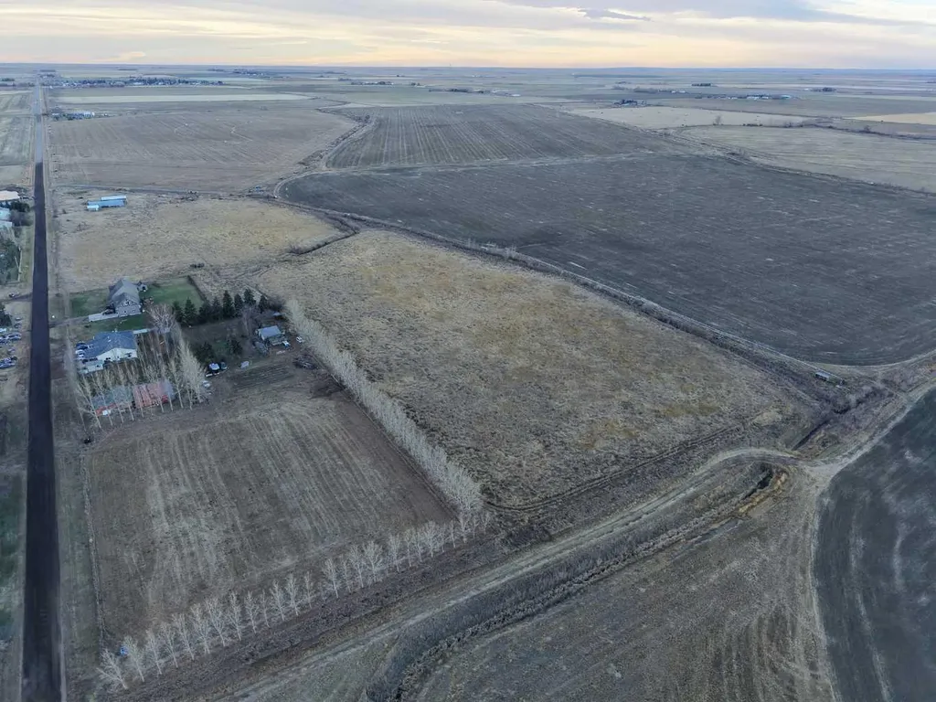 Range Road 160 NE 13 21 16 W4 Rosemary AB T0J 2W0