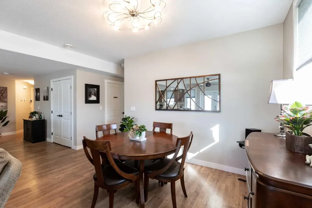 107 Morris Court Blackfalds AB T4M 0B3