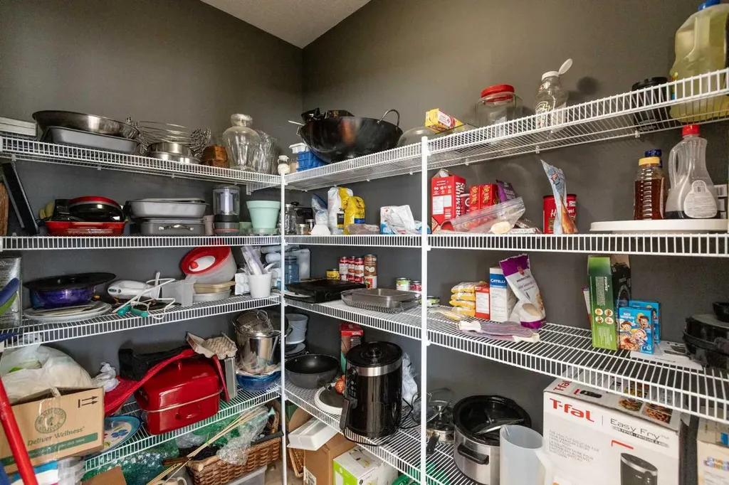 107 Morris Court Blackfalds AB T4M 0B3