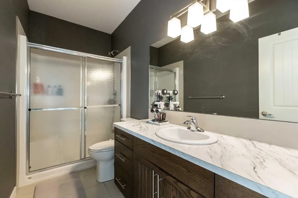 107 Morris Court Blackfalds AB T4M 0B3