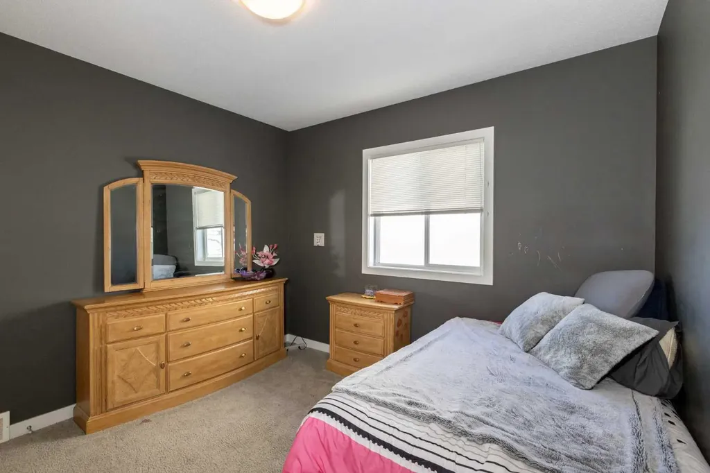 107 Morris Court Blackfalds AB T4M 0B3