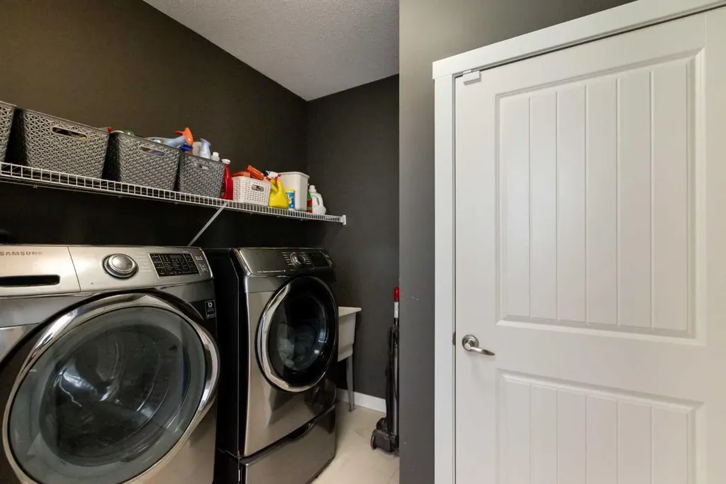 107 Morris Court Blackfalds AB T4M 0B3