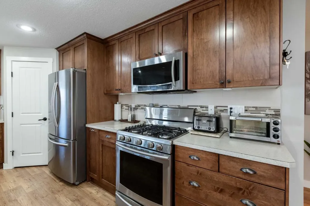 107 Morris Court Blackfalds AB T4M 0B3