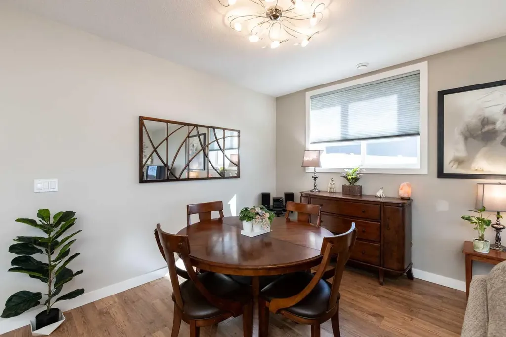 107 Morris Court Blackfalds AB T4M 0B3