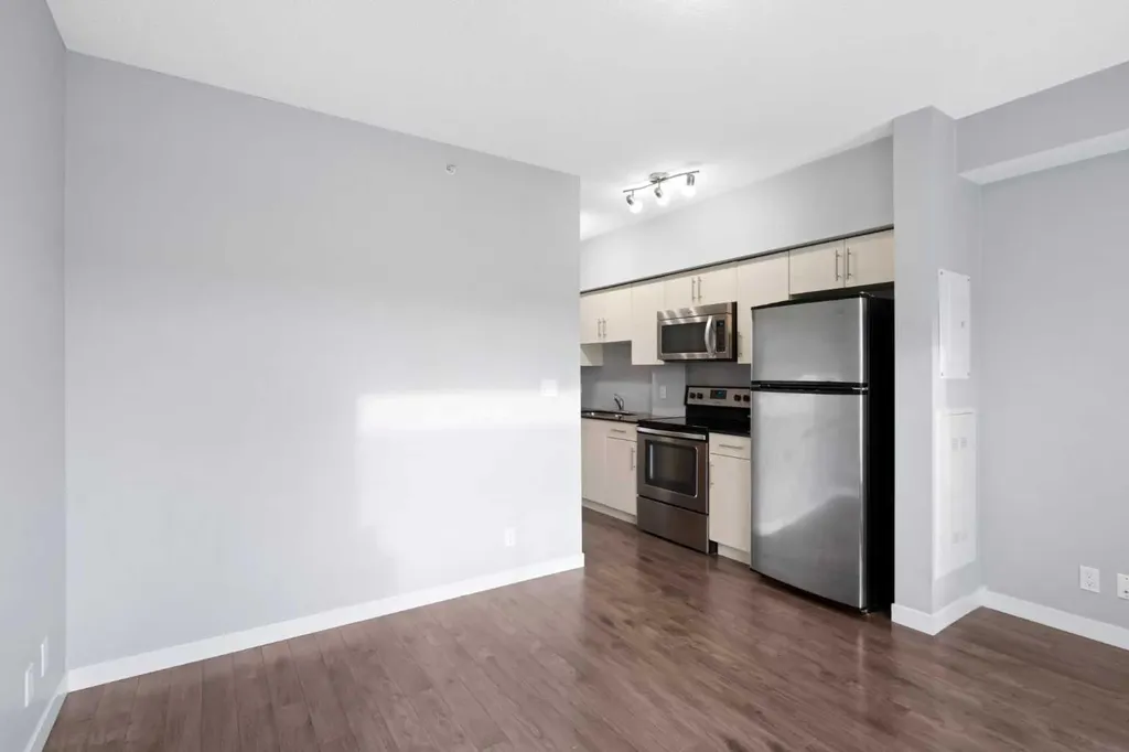 1740 9 Street NW Calgary AB T2M 4Z5