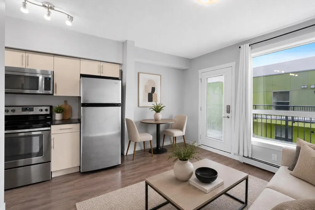 1740 9 Street NW Calgary AB T2M 4Z5