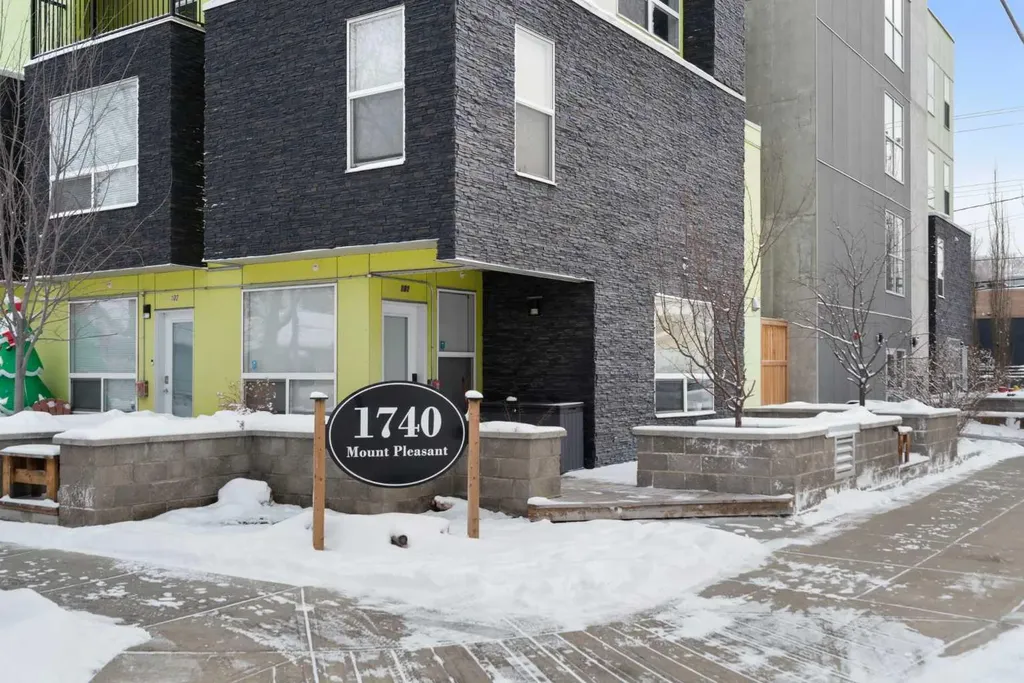 1740 9 Street NW Calgary AB T2M 4Z5