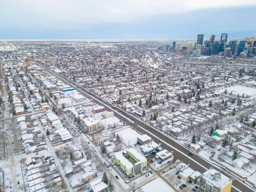 1740 9 Street NW Calgary AB T2M 4Z5