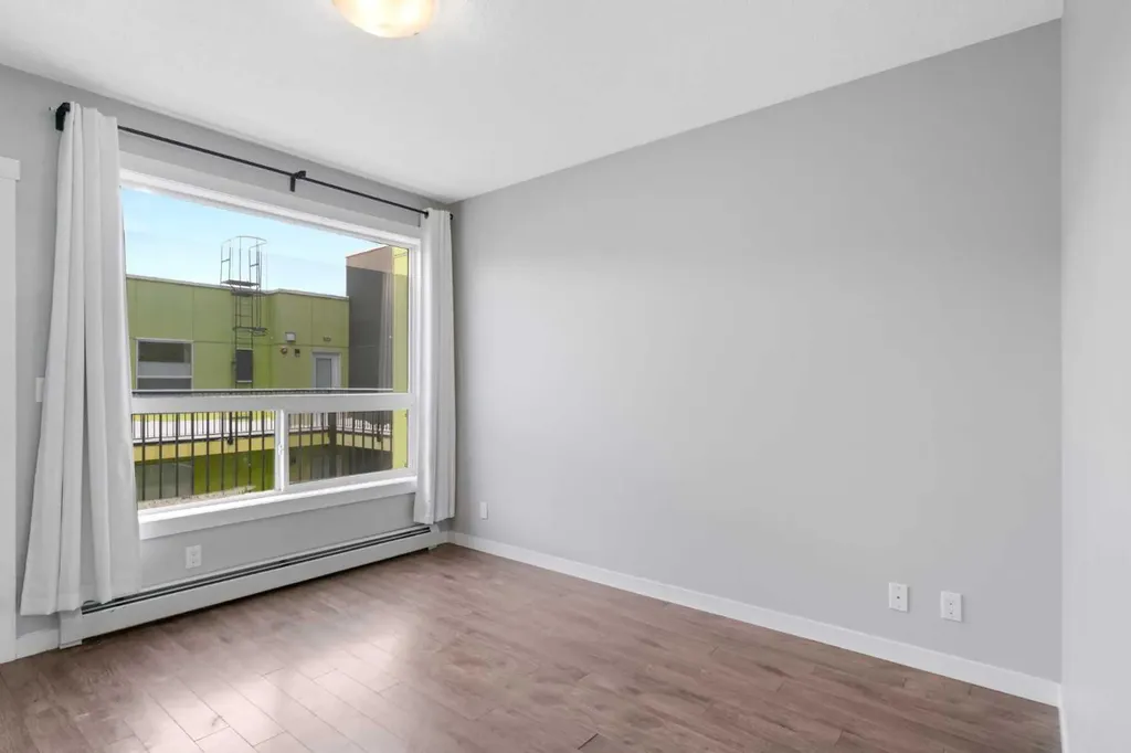 1740 9 Street NW Calgary AB T2M 4Z5