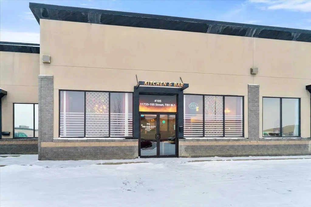 11735 105 Street Grande Prairie AB T8V 8L1