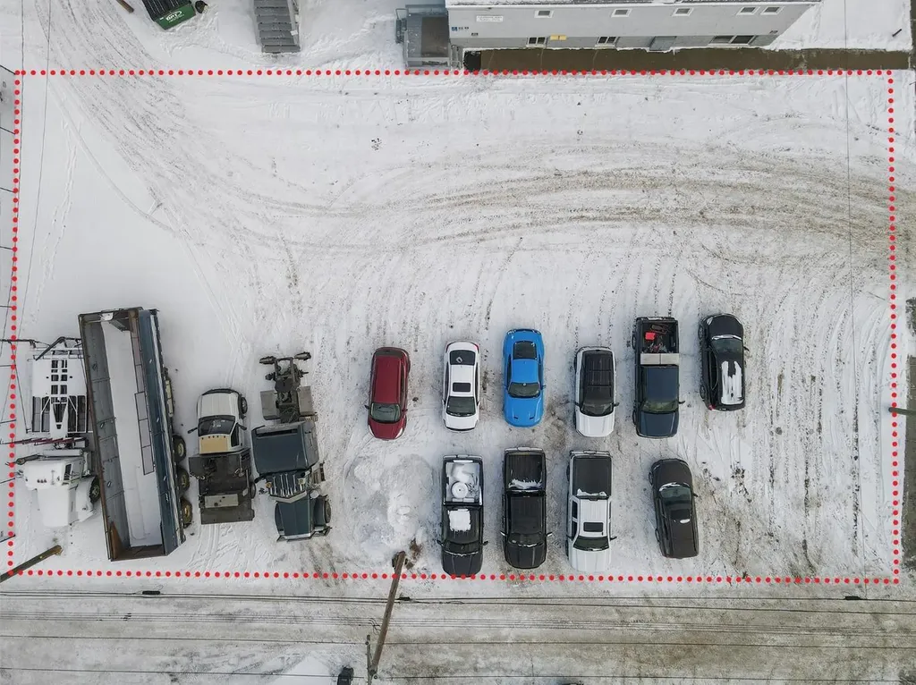 5013 48 Street Camrose AB T4V1L9