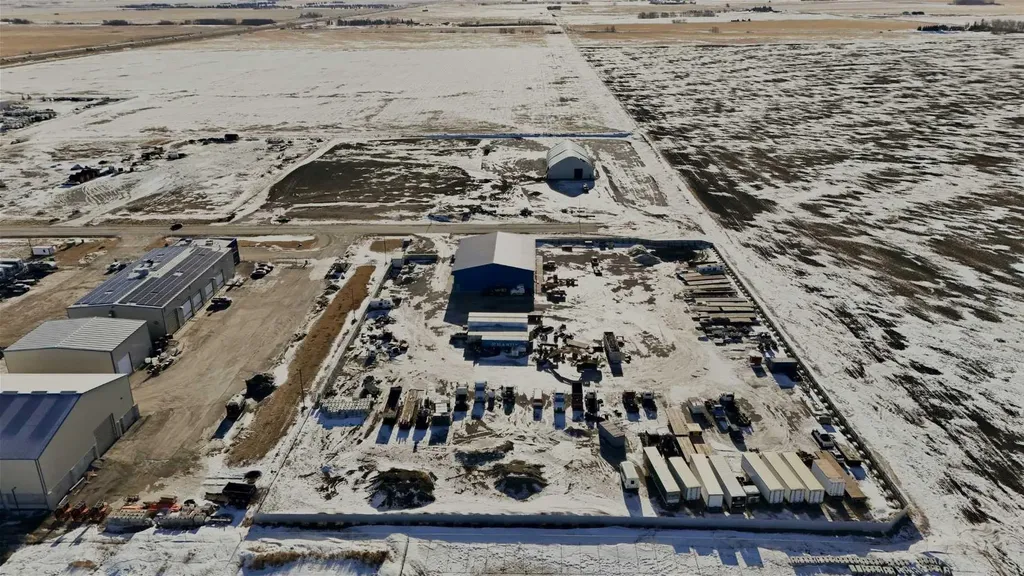 32580 Range Road 11 Rural Mountain View County AB T4H 4N1