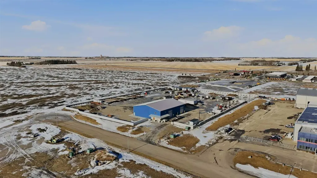 32580 Range Road 11 Rural Mountain View County AB T4H 4N1