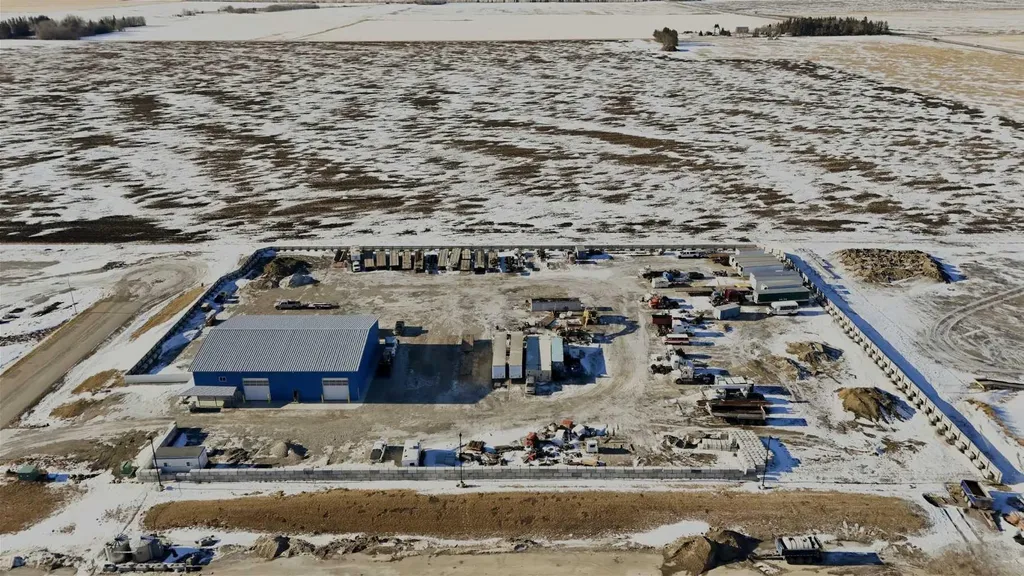 32580 Range Road 11 Rural Mountain View County AB T4H 4N1