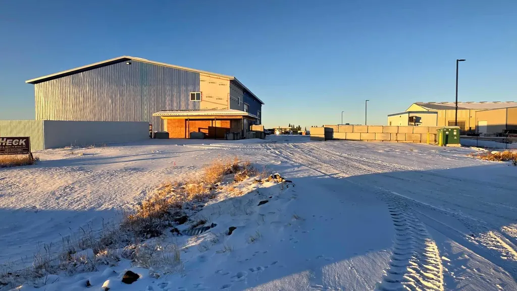 32580 Range Road 11 Rural Mountain View County AB T4H 4N1