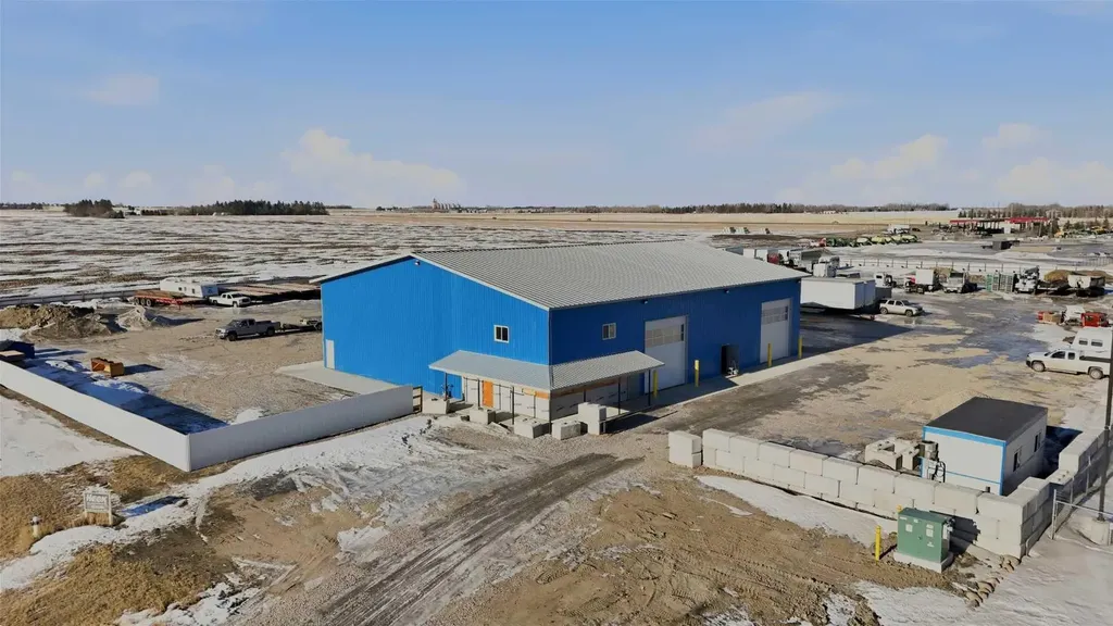 32580 Range Road 11 Rural Mountain View County AB T4H 4N1