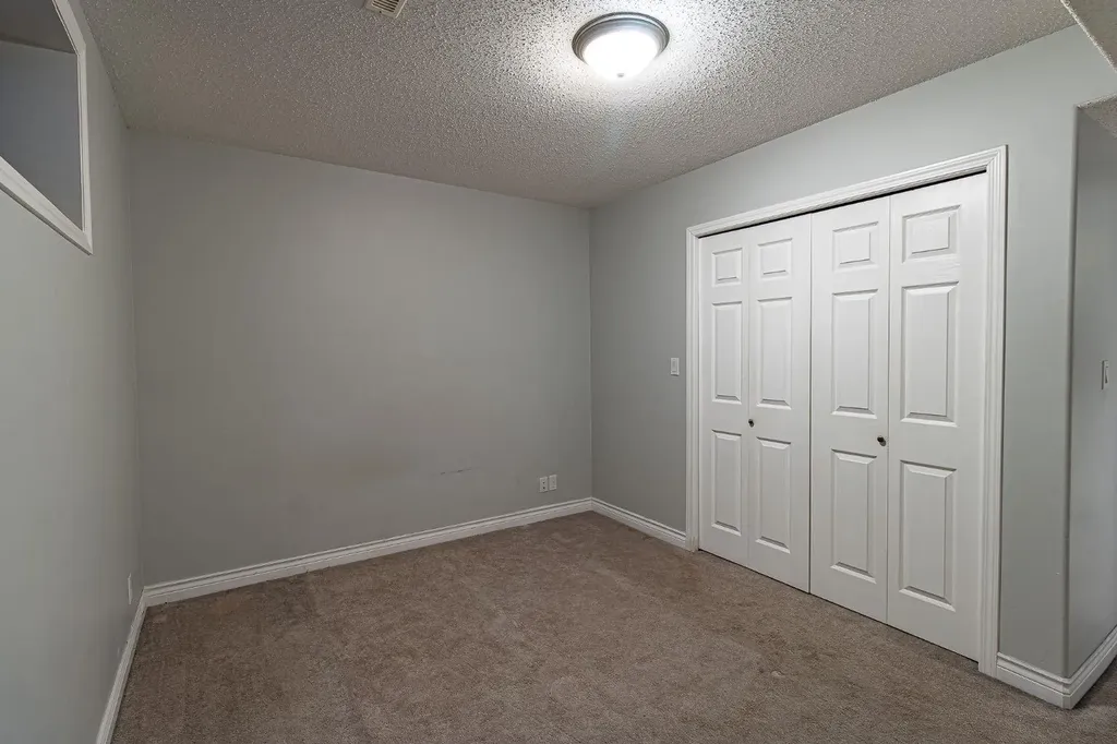 207 Loutit Road Fort Mcmurray AB T9K 0L6