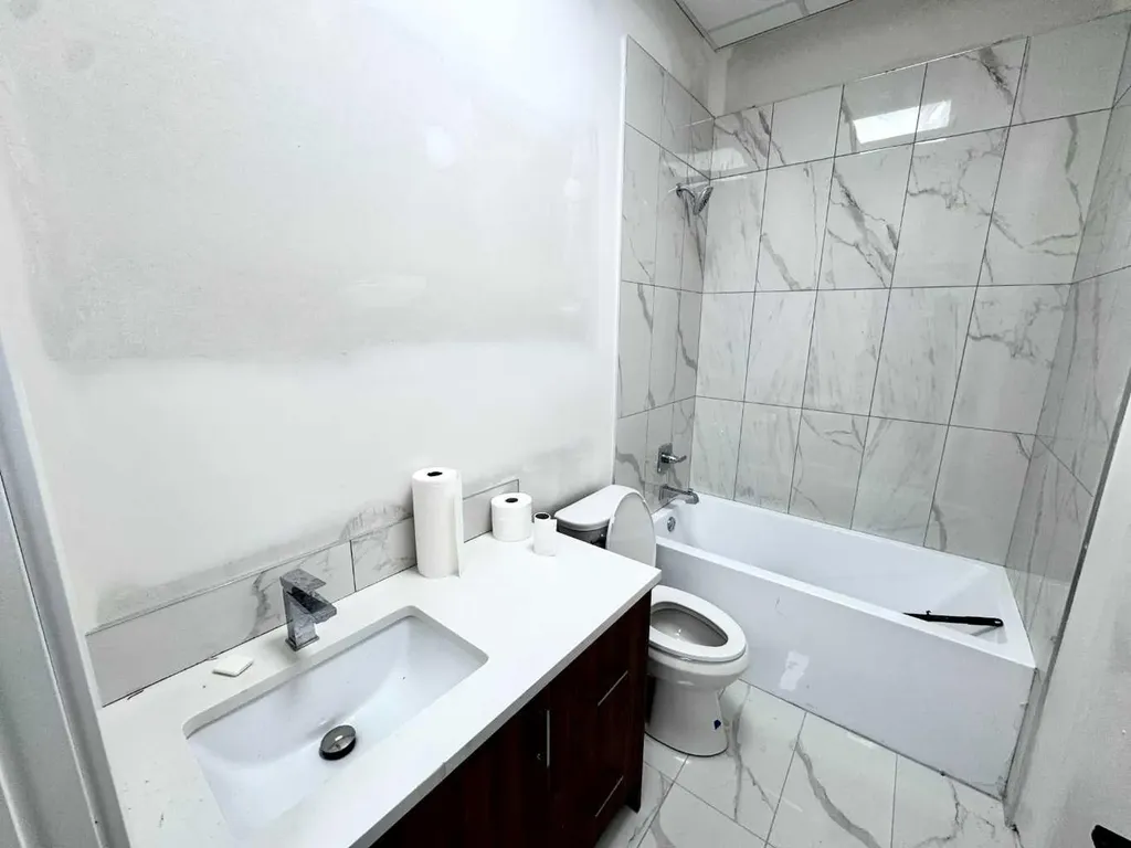 4310 104 Avenue NE Calgary AB T3N 1W5