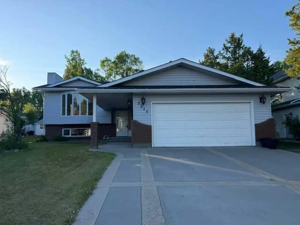 5226 18 Avenue Edson AB T7E 1G9