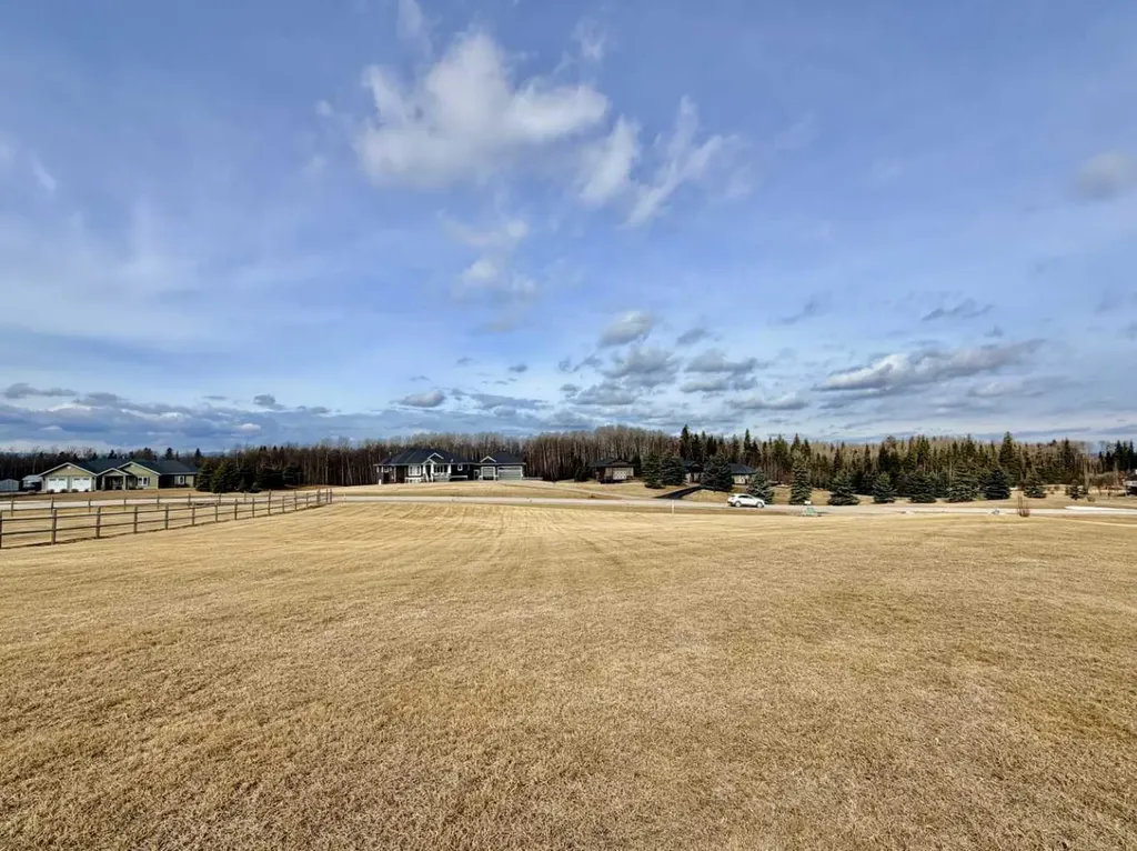 29 Hidden Valley Close Rural Clearwater County AB T4T 2A2