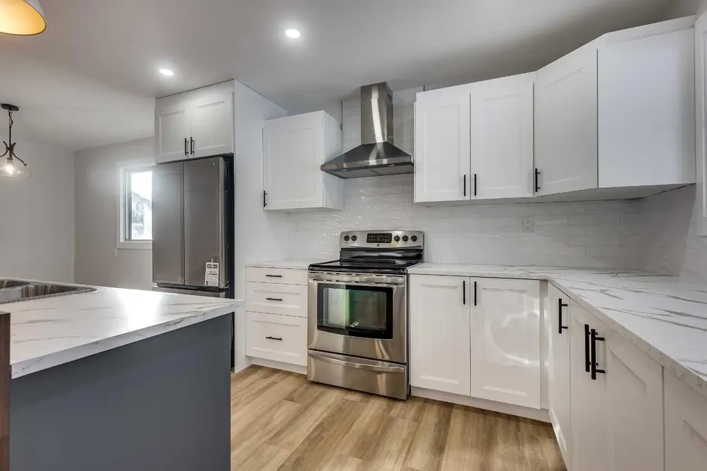 107 Greig Drive Red Deer AB T4P2M4