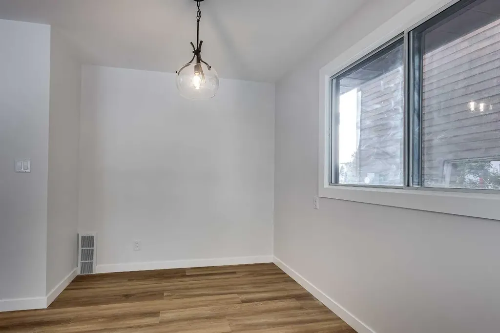 107 Greig Drive Red Deer AB T4P2M4