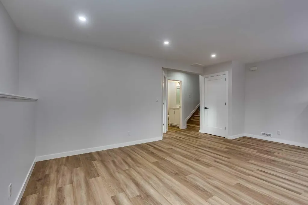 107 Greig Drive Red Deer AB T4P2M4