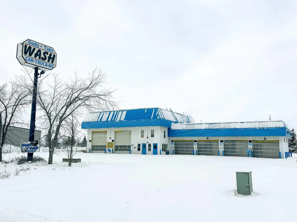10620 117 Avenue Grande Prairie AB T8V 7N7