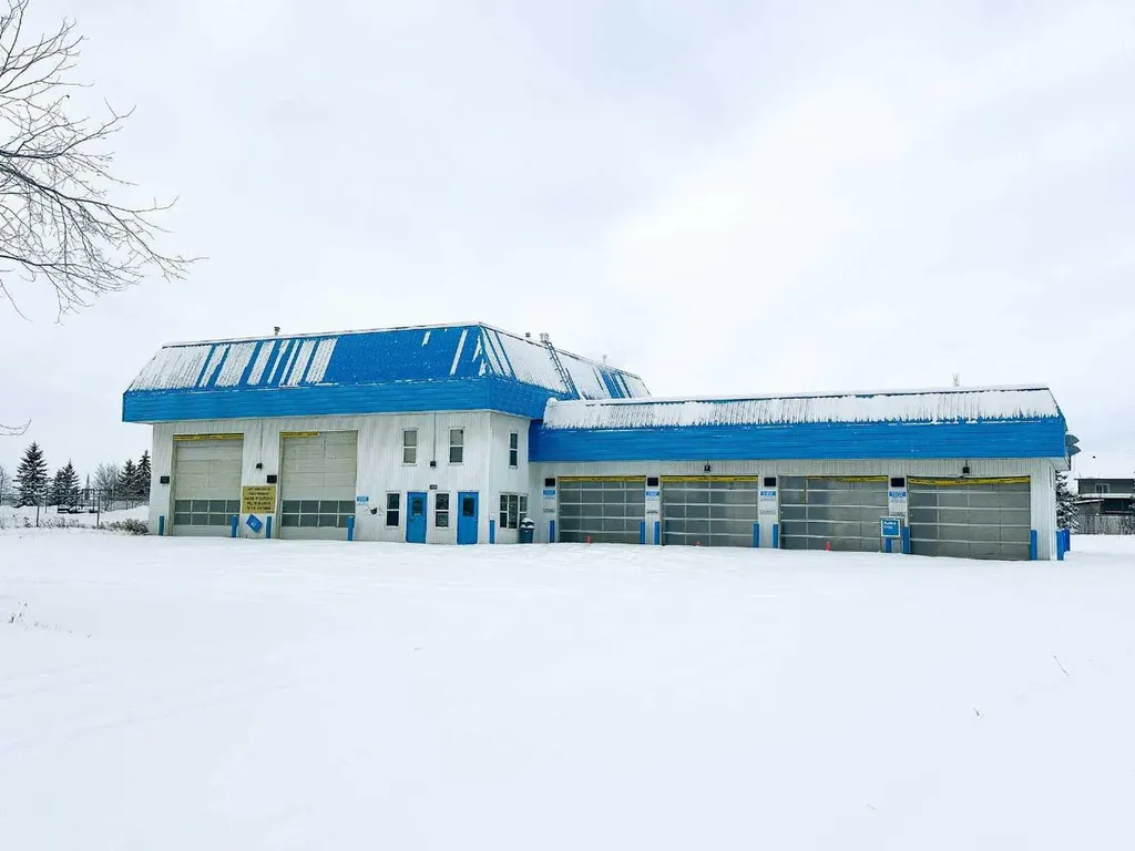 10620 117 Avenue Grande Prairie AB T8V 7N7