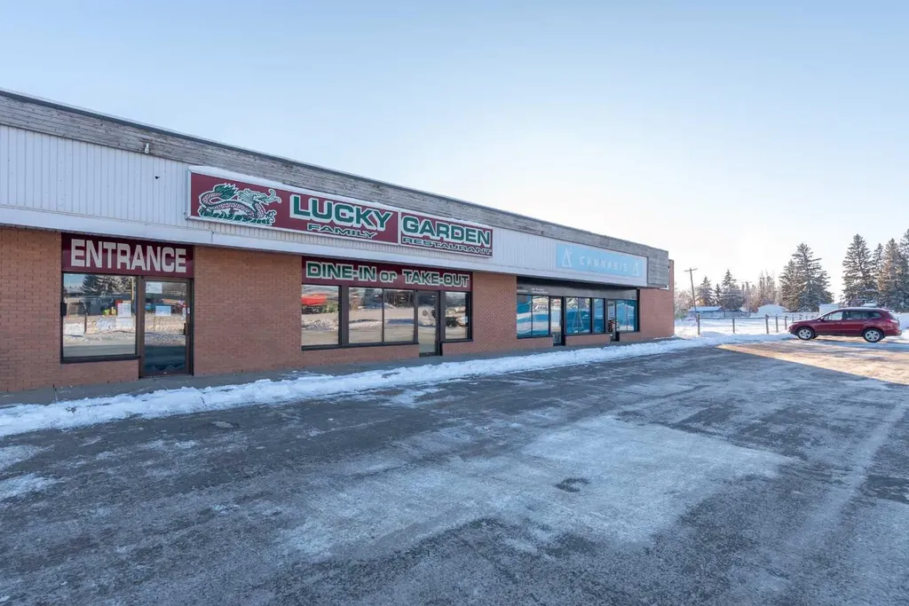 3415 50 Avenue Lloydminster SK S9V 0N9