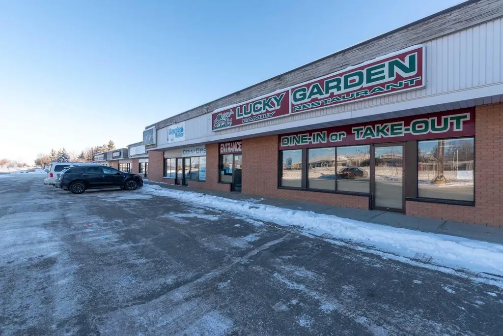 3415 50 Avenue Lloydminster SK S9V 0N9