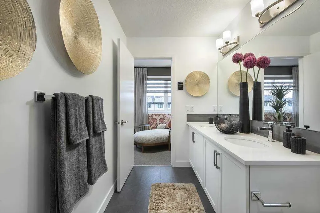 103 Wolf Hollow Rise SE Calgary AB T2X 4V5