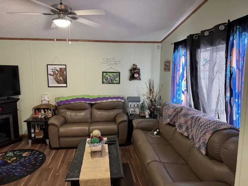 5702 51 Street Edgerton AB T0B 1K0