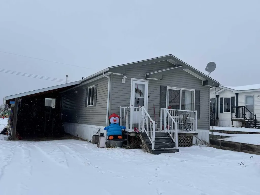 5702 51 Street Edgerton AB T0B 1K0