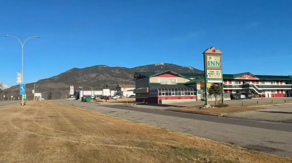 10005 100 Street Grande Cache AB T0E 0Y0