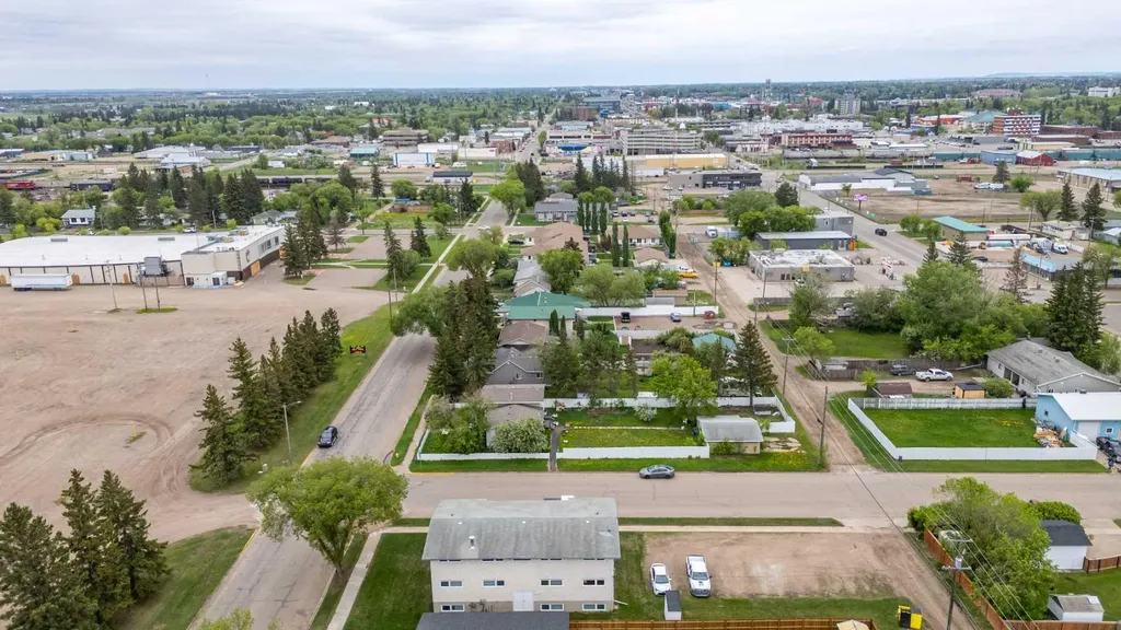 5502 49 Avenue Lloydminster SK S0M 0V4