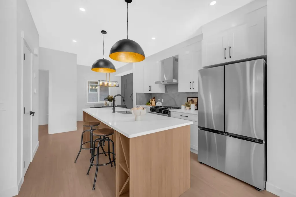 1846 24 Avenue NW Calgary AB T2M3T6